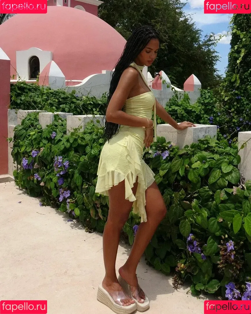 Juliana Nalu Onlyfans Photo Gallery 