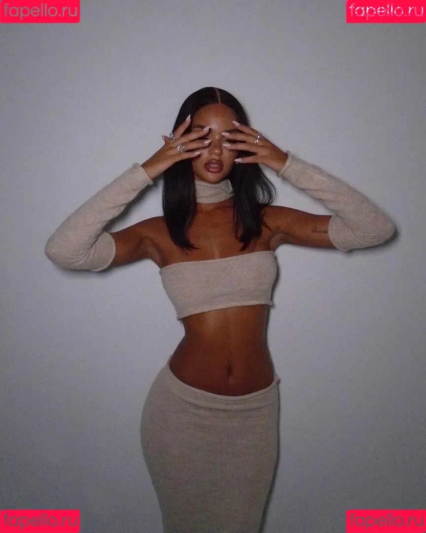 Juliana Nalu Onlyfans Photo Gallery 