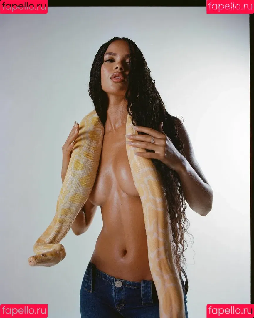 Juliana Nalu Onlyfans Photo Gallery 