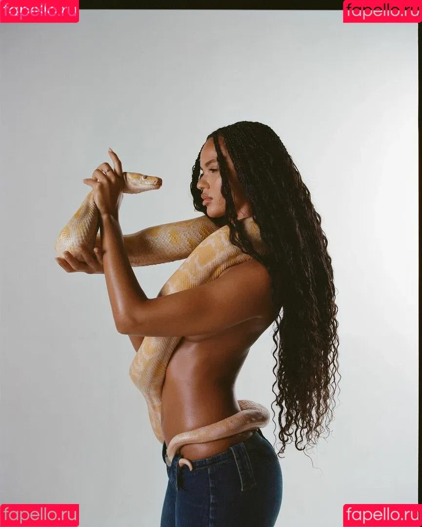 Juliana Nalu Onlyfans Photo Gallery 