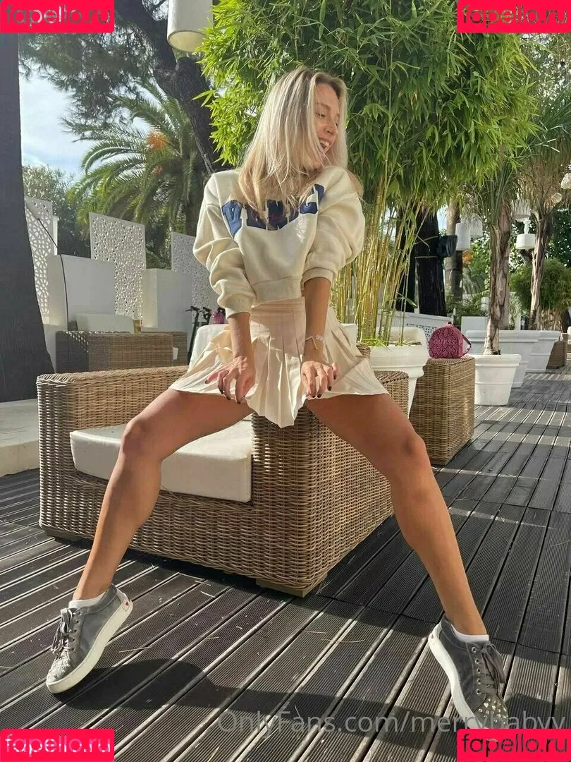 merrybabyy Onlyfans Photo Gallery 