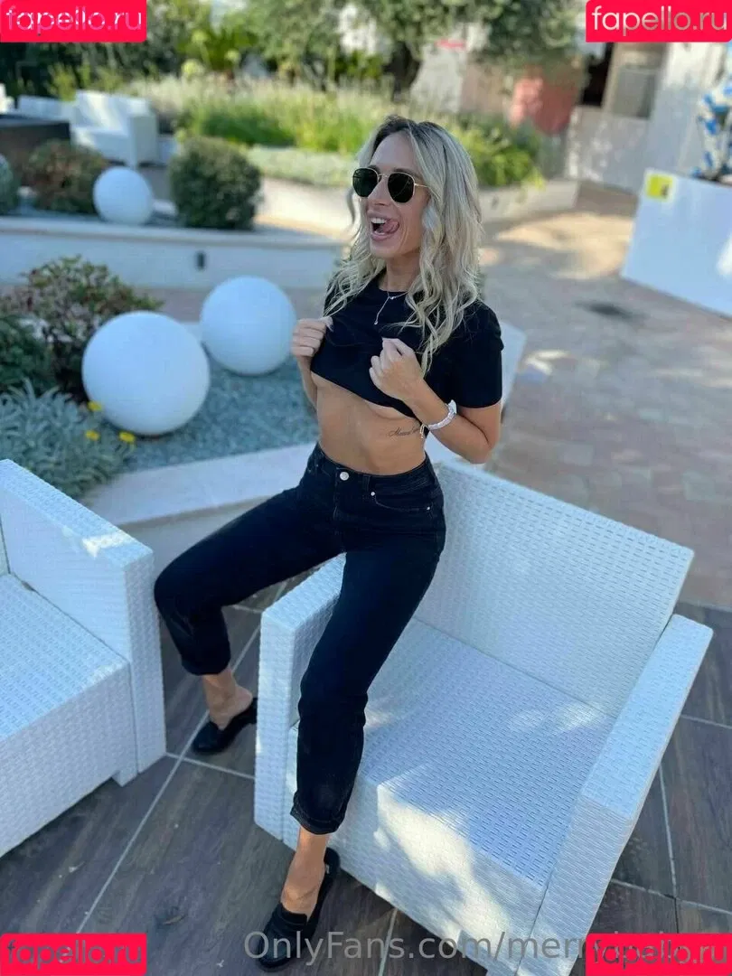 merrybabyy Onlyfans Photo Gallery 