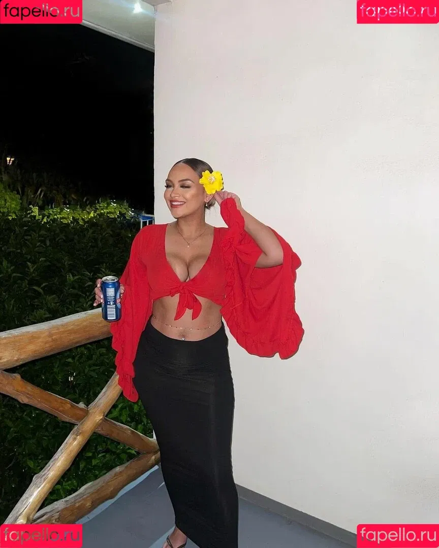 Karina Atavenitia Onlyfans Photo Gallery 