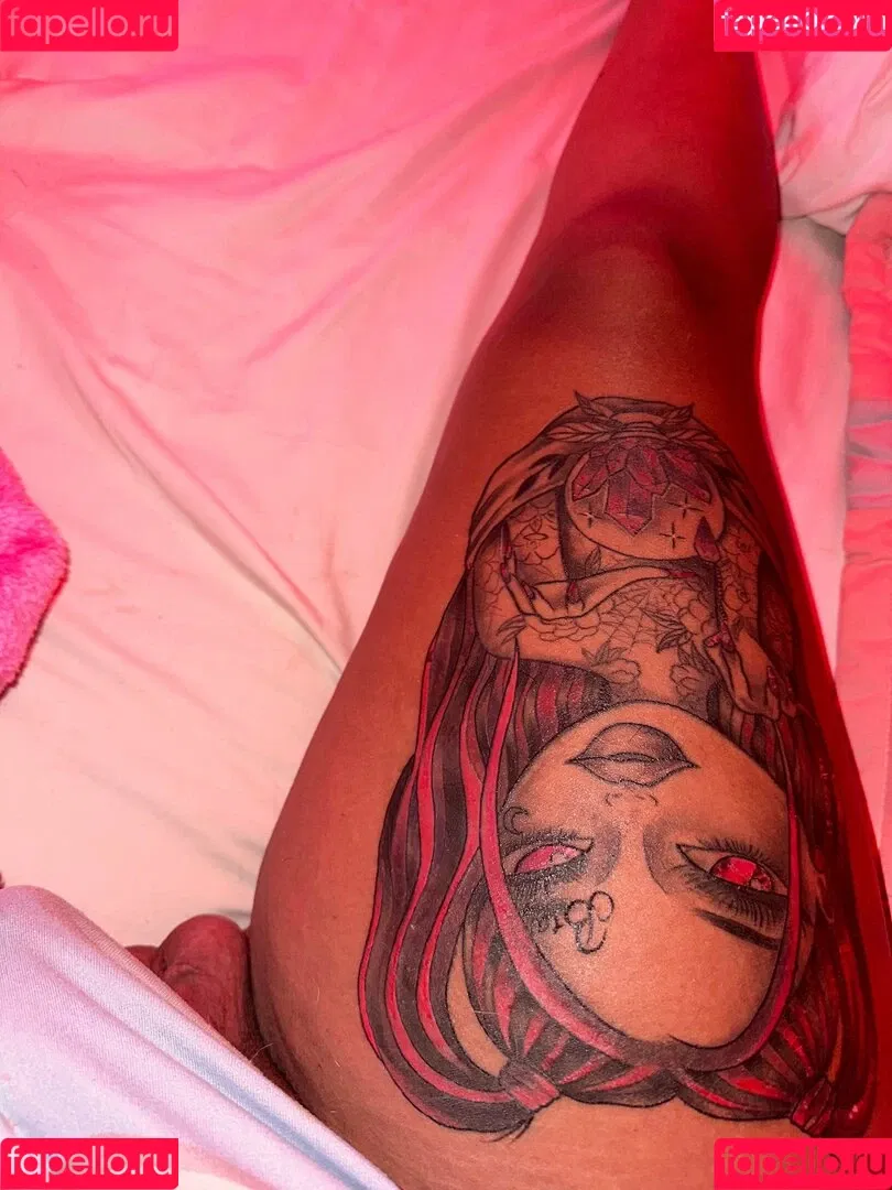 girl_hotbicth Onlyfans Photo Gallery 