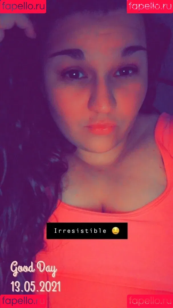 begformolly Onlyfans Photo Gallery 