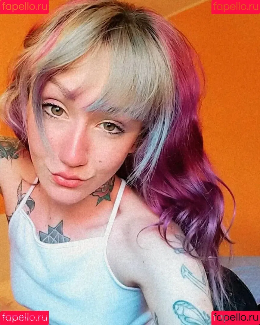 Redfoxy12 Onlyfans Photo Gallery 