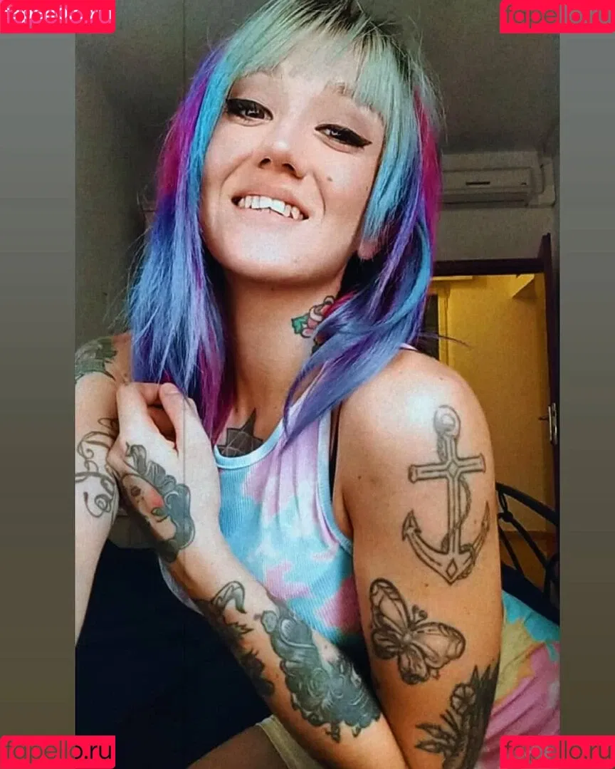 Redfoxy12 Onlyfans Photo Gallery 