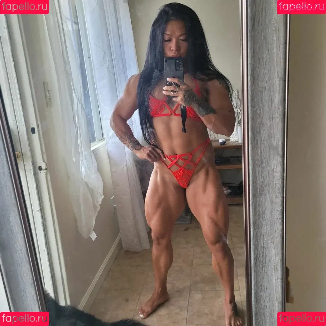 Marilyn Yee Tong Onlyfans Photo Gallery 