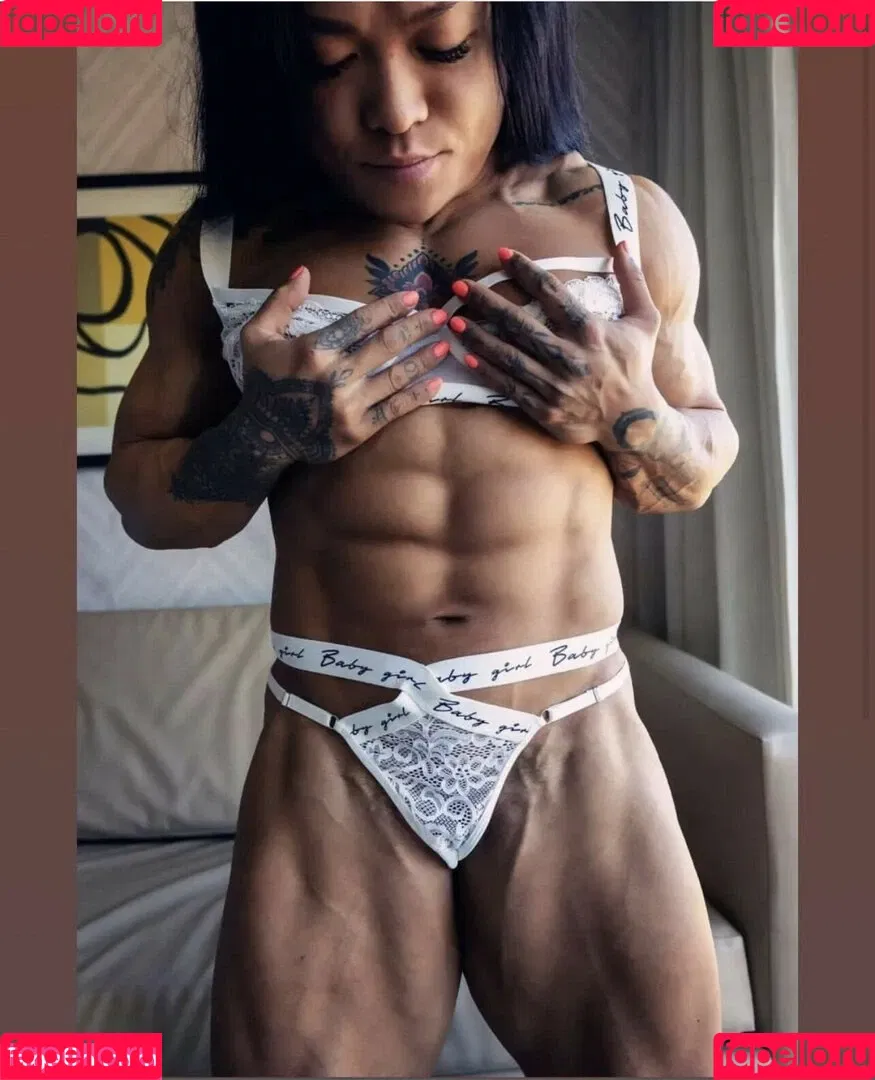 Marilyn Yee Tong Onlyfans Photo Gallery 