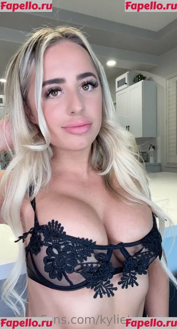 Kylie Taylor Onlyfans Photo Gallery 