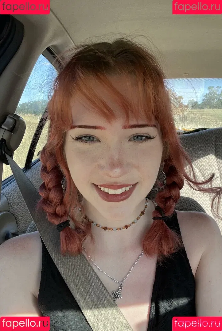 Tora Love Onlyfans Photo Gallery 