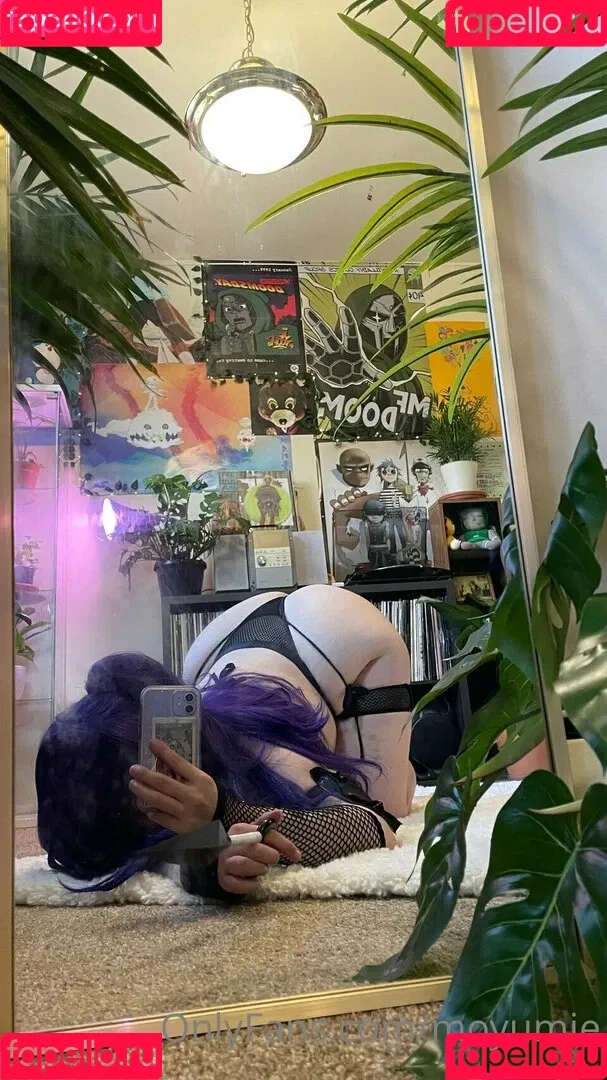 Moyumii Onlyfans Photo Gallery 