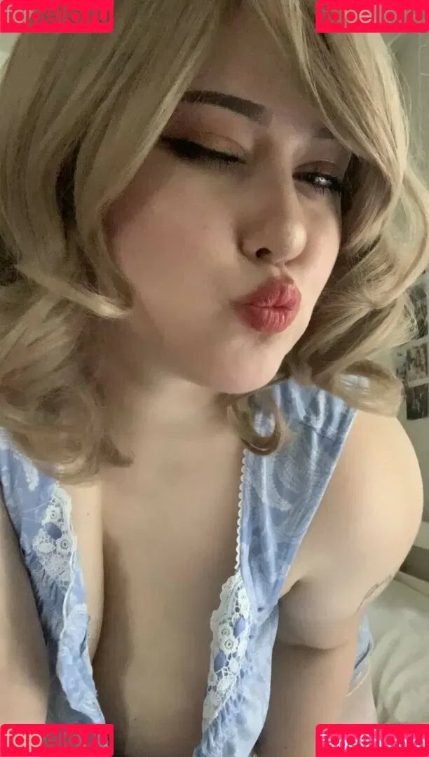 Moyumii Onlyfans Photo Gallery 