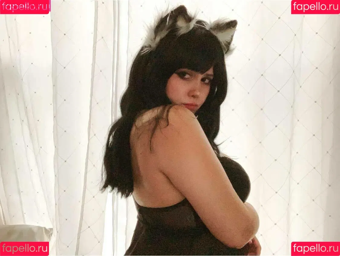 Moyumii Onlyfans Photo Gallery 