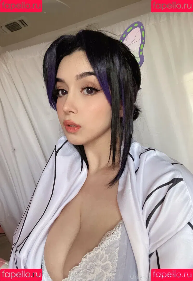 surinrini Onlyfans Photo Gallery 