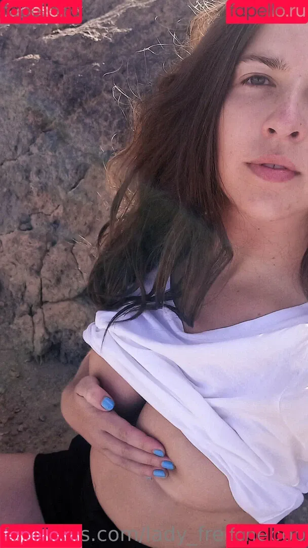 lady_freetheboobs Onlyfans Photo Gallery 