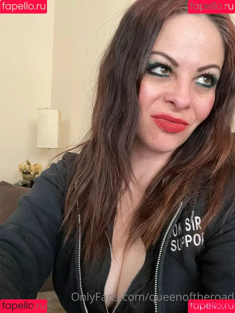 Latest leaks Queenoftheroad Nude - Fapello
