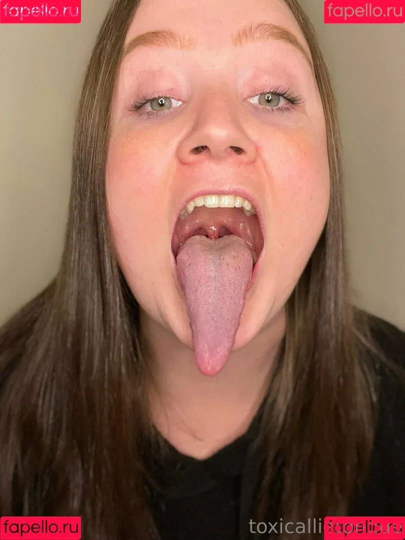 toxicallietongue Onlyfans Photo Gallery 