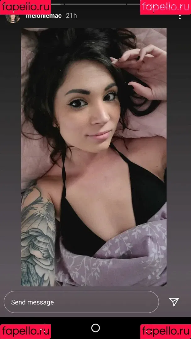 MelonieMac Onlyfans Photo Gallery 