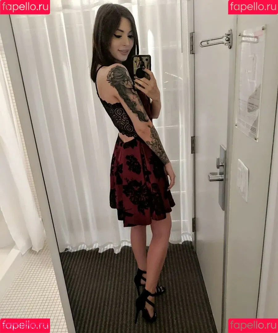 MelonieMac Onlyfans Photo Gallery 
