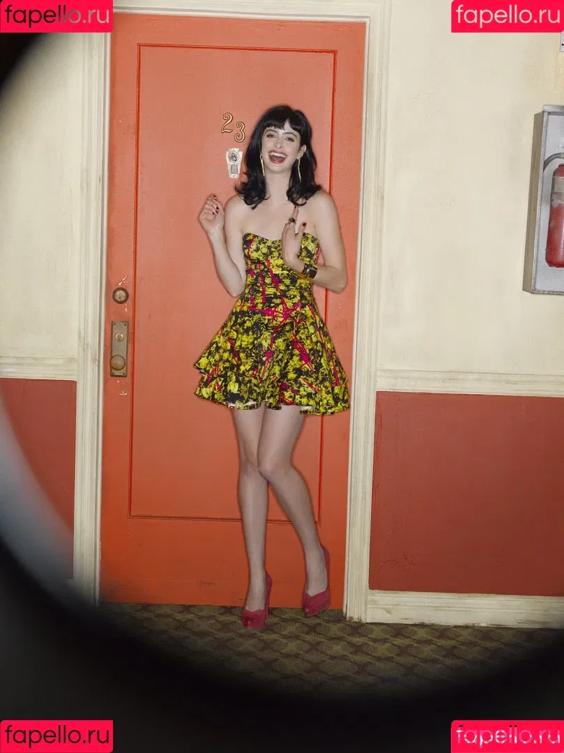 Krysten Ritter Onlyfans Photo Gallery 