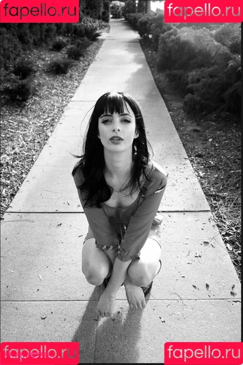 Krysten Ritter Onlyfans Photo Gallery 