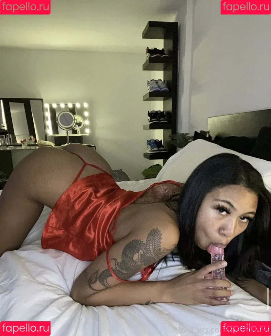 islabizaxxx Onlyfans Photo Gallery 