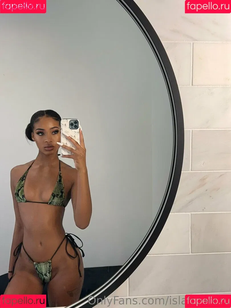 islabizaxxx Onlyfans Photo Gallery 