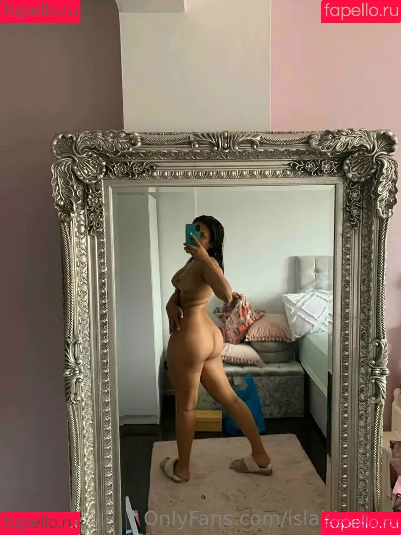 islabizaxxx Onlyfans Photo Gallery 