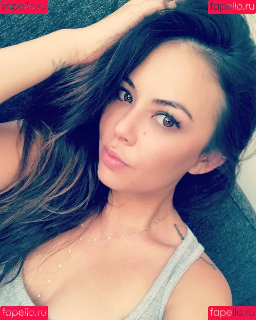 Janel Parrish Onlyfans Photo Gallery 
