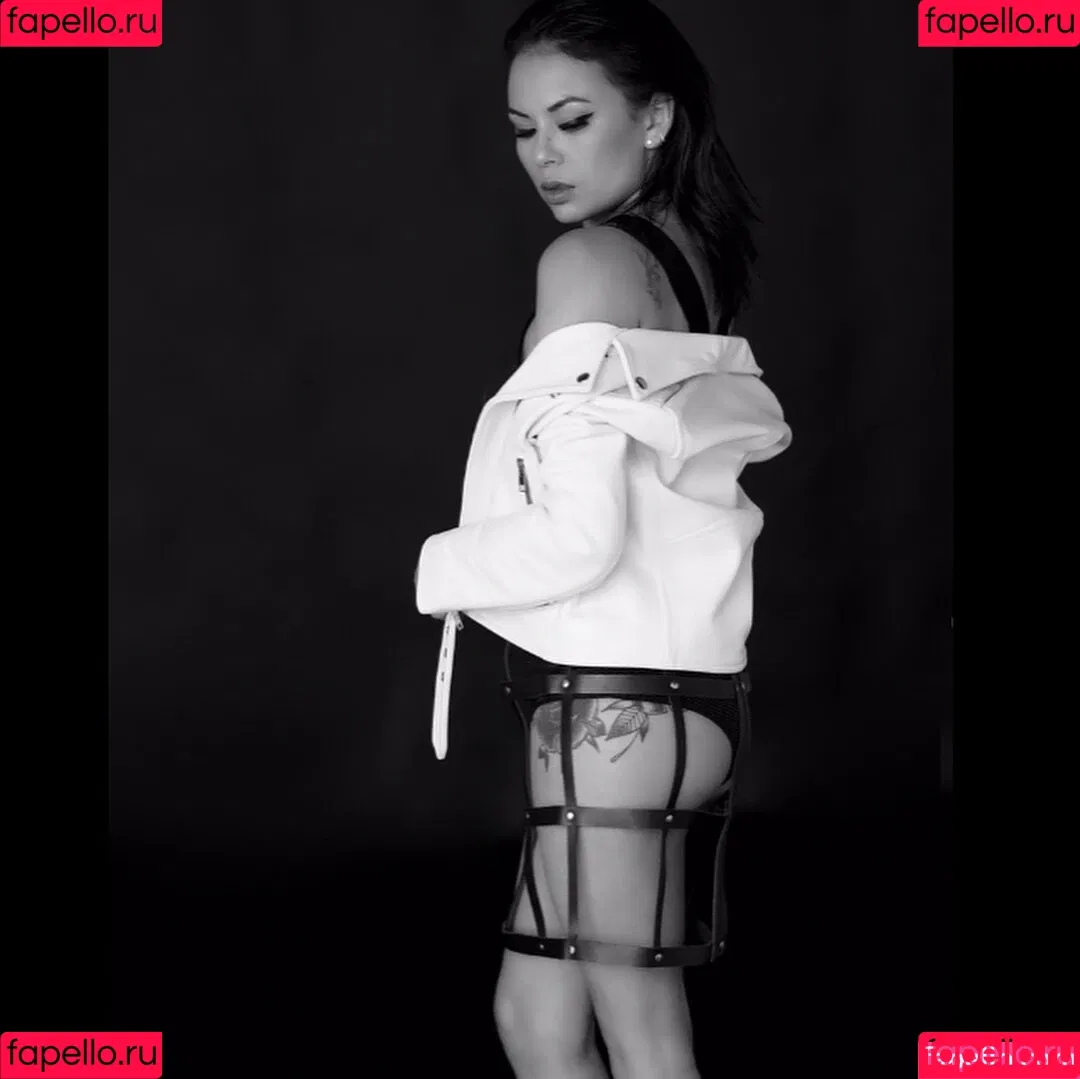 Janel Parrish Onlyfans Photo Gallery 