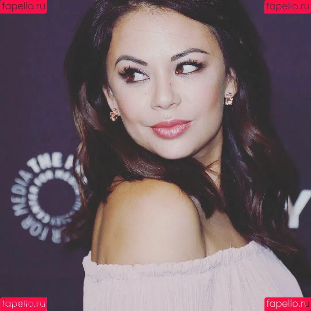 Janel Parrish Onlyfans Photo Gallery 