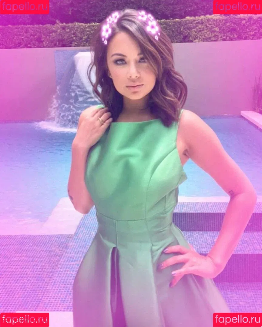 Janel Parrish Onlyfans Photo Gallery 