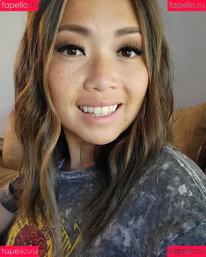Miss Jee Yung Onlyfans Photo Gallery 