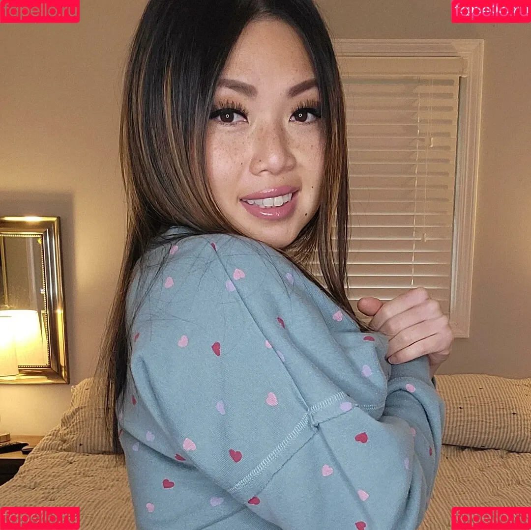 Miss Jee Yung Onlyfans Photo Gallery 