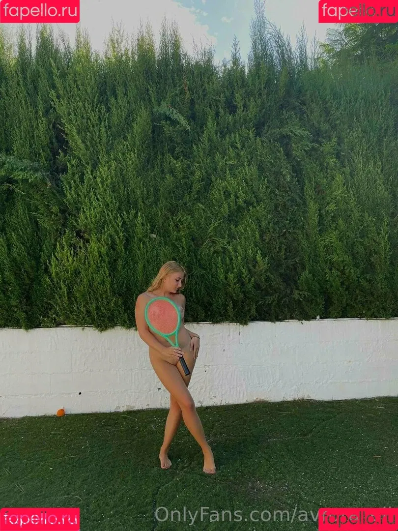 avrora_blue Onlyfans Photo Gallery 