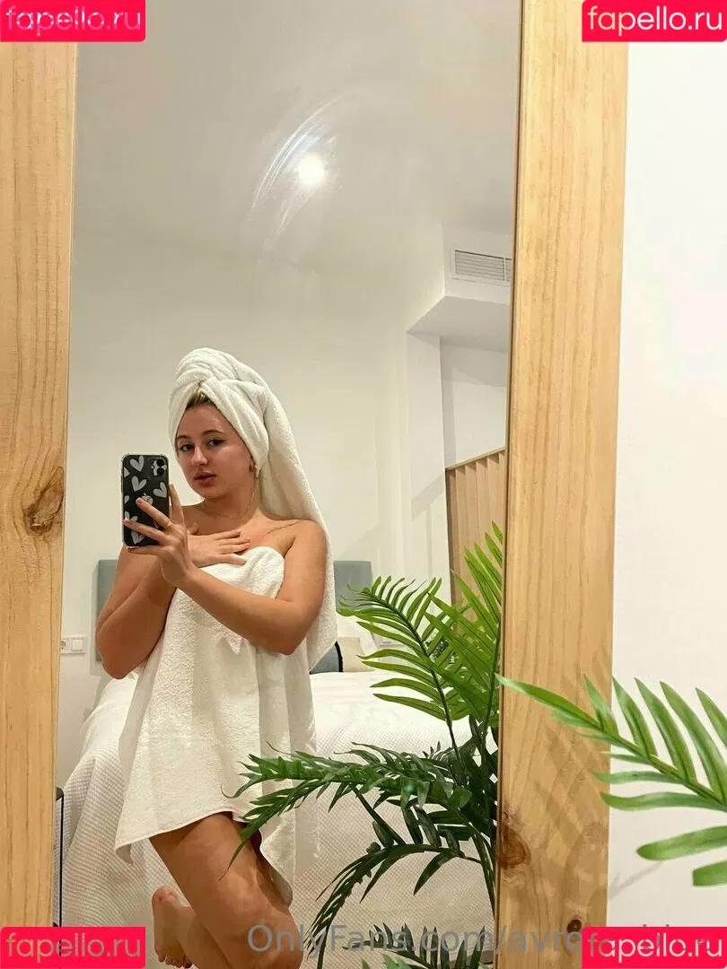 avrora_blue Onlyfans Photo Gallery 