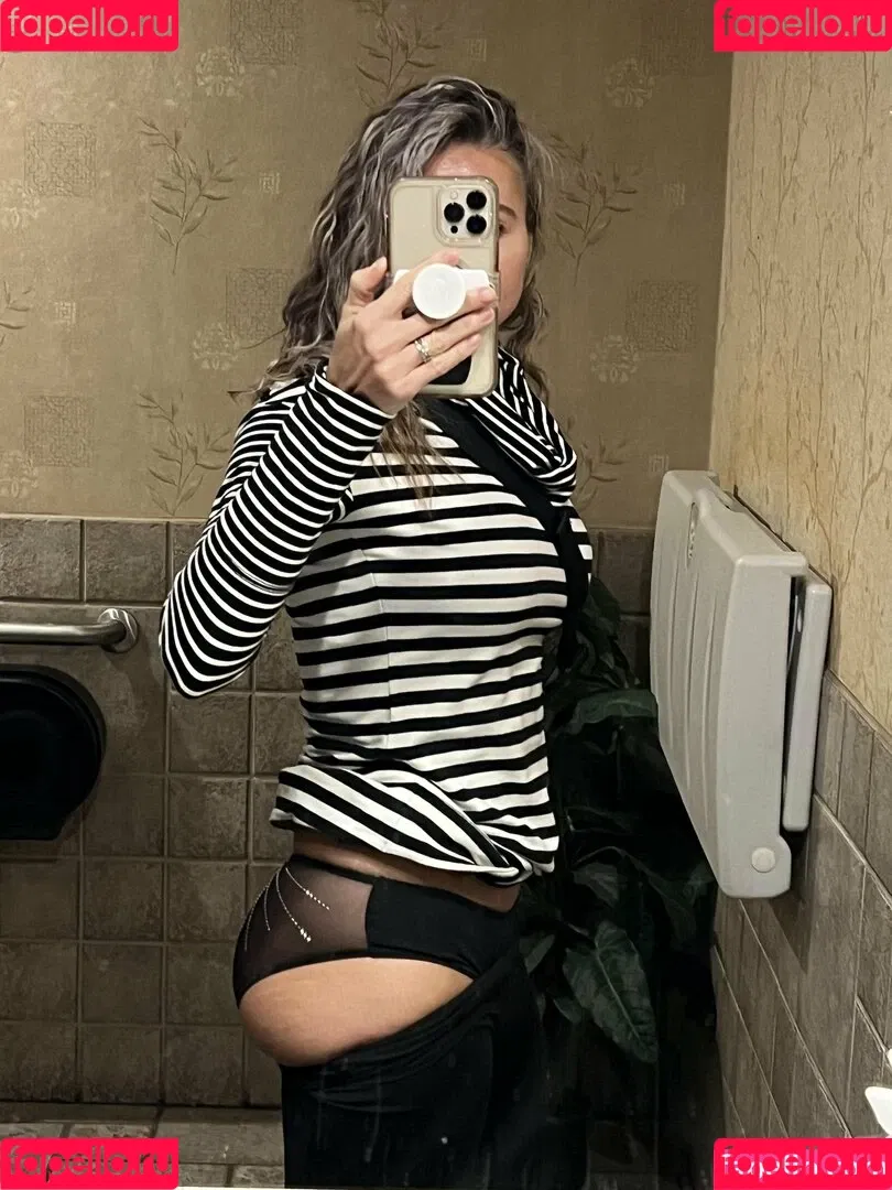 britneynextdoor Onlyfans Photo Gallery 