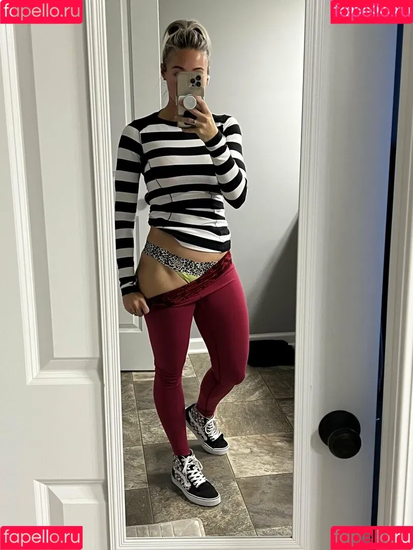 britneynextdoor Onlyfans Photo Gallery 
