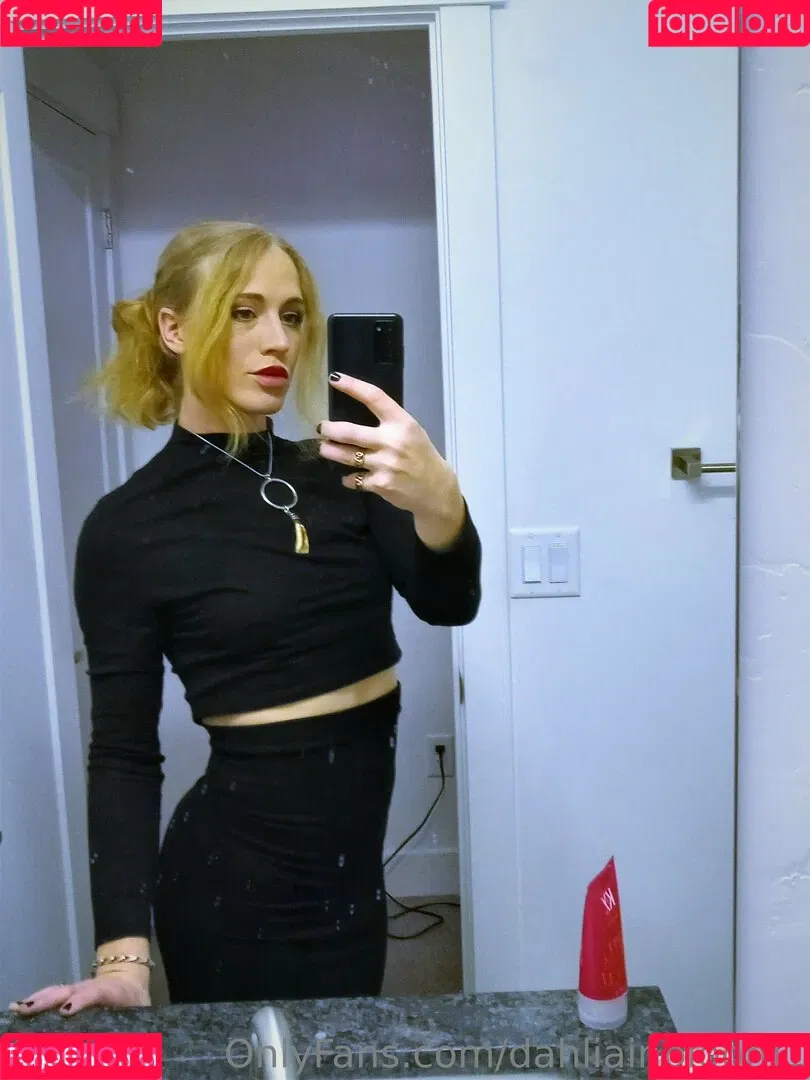 dahliainbloom1 Onlyfans Photo Gallery 