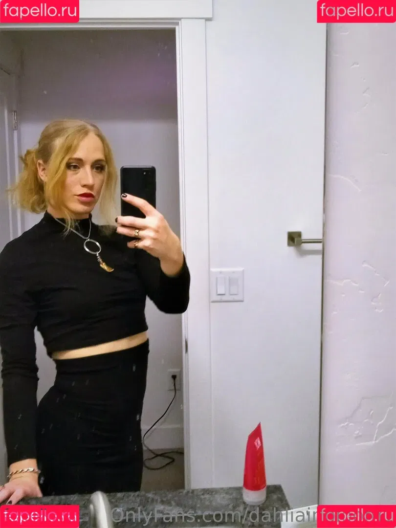 dahliainbloom1 Onlyfans Photo Gallery 