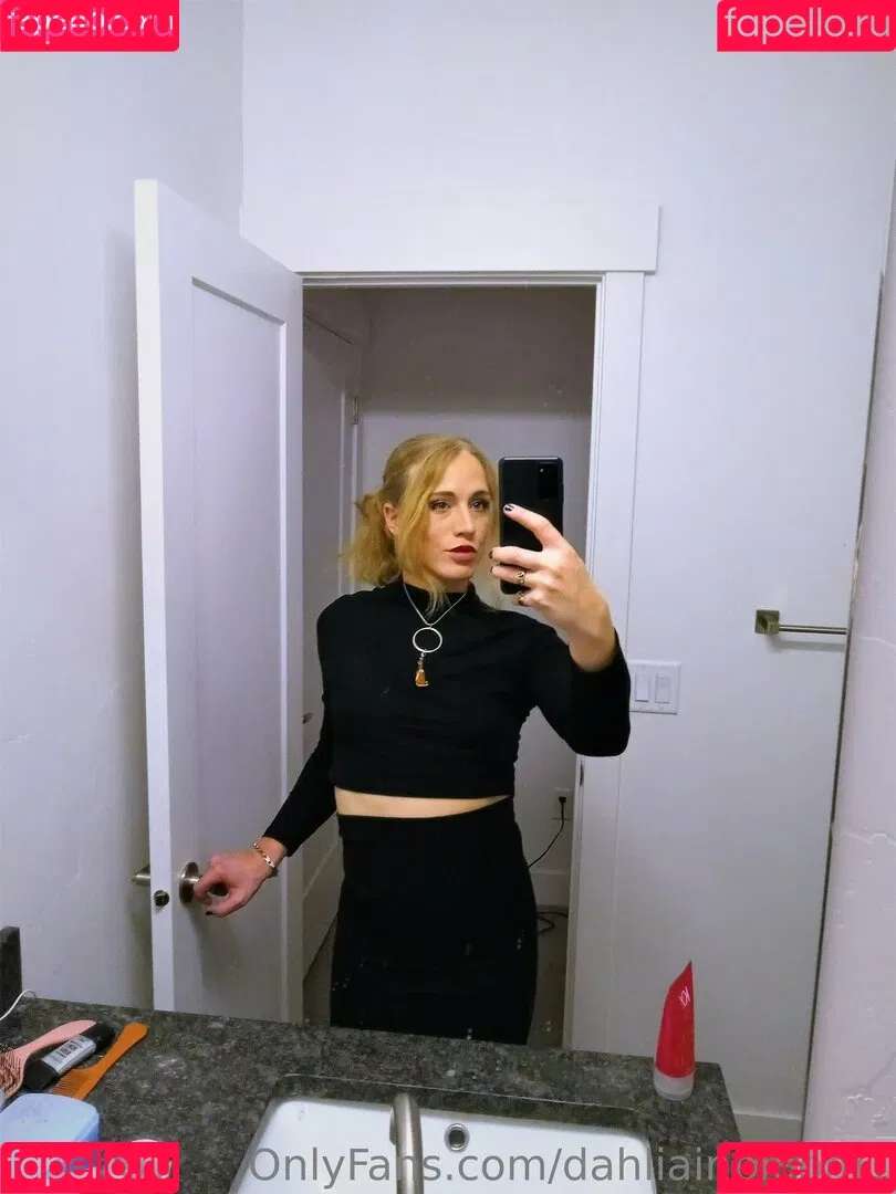 dahliainbloom1 Onlyfans Photo Gallery 