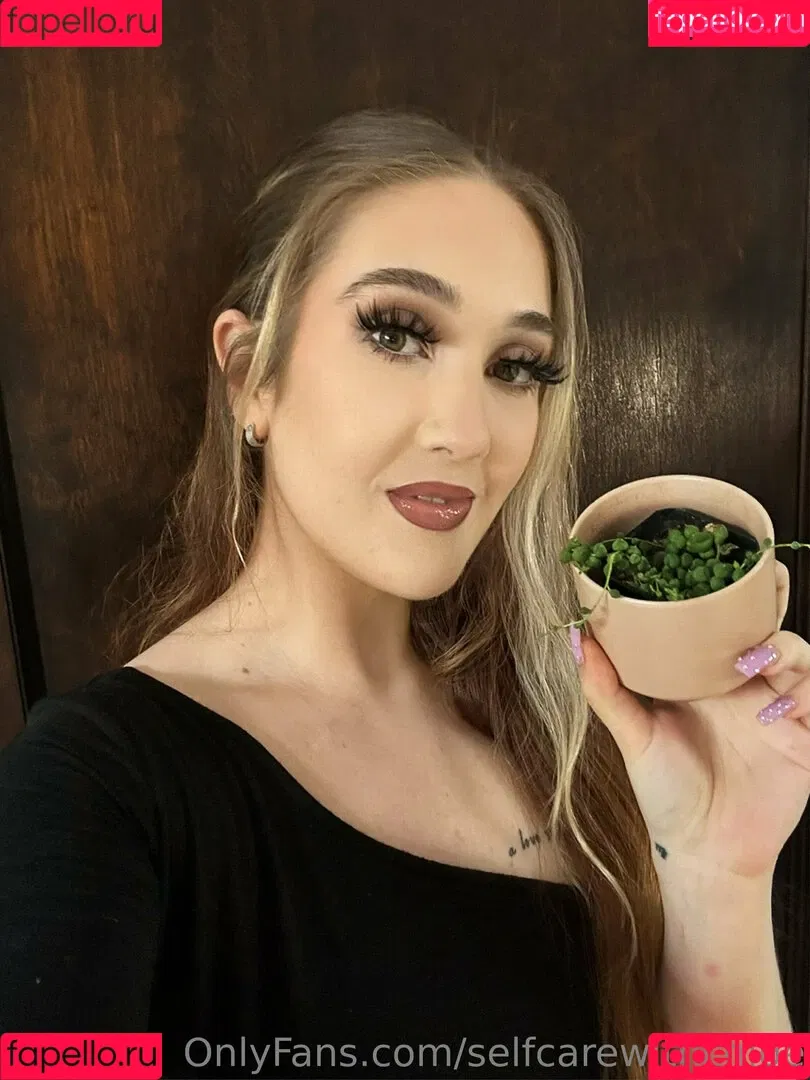 selfcarewithchloe Onlyfans Photo Gallery 