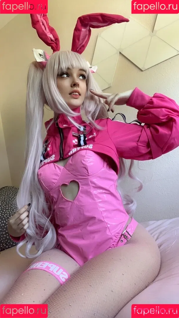 OMGPopx Onlyfans Photo Gallery 