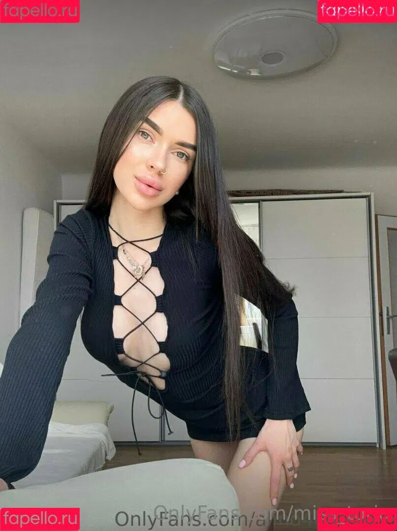 miss_toria Onlyfans Photo Gallery 