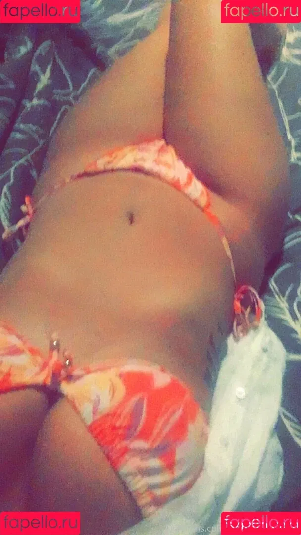 meaganselene17 Onlyfans Photo Gallery 
