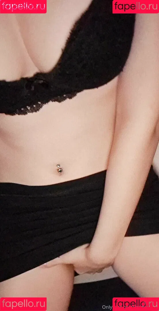 leyla_lunaaa Onlyfans Photo Gallery 