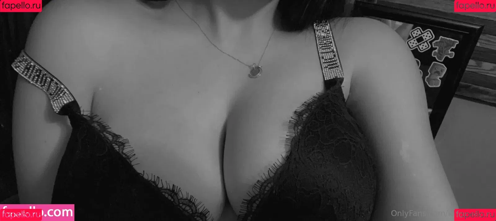 emswrldxo Onlyfans Photo Gallery 