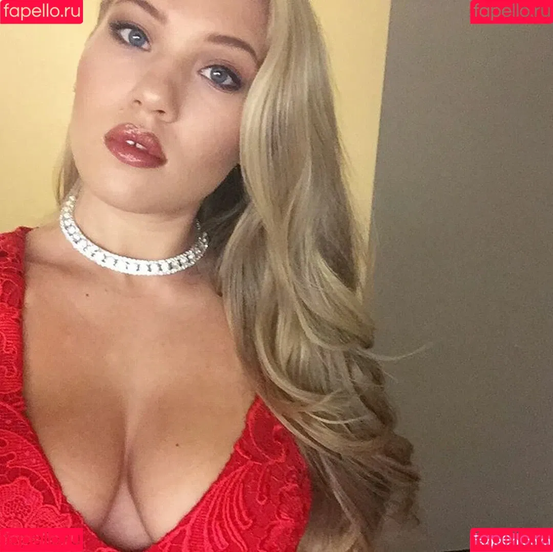 Anja Nissen Onlyfans Photo Gallery 
