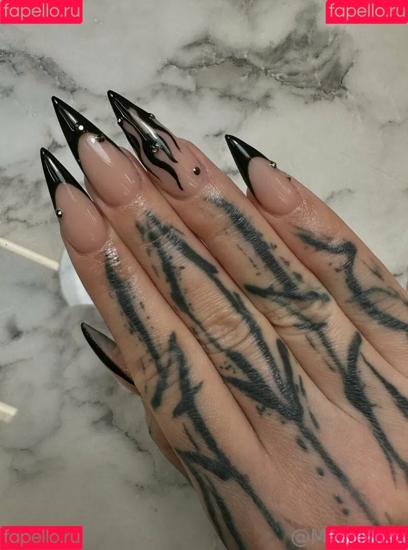 misseviliafree Onlyfans Photo Gallery 